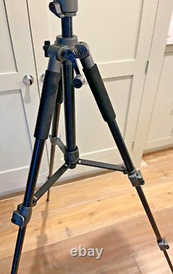 BRESSER 25-75X90 ZOOM SPOTTING SCOPE AND TRIPOD as-new condition