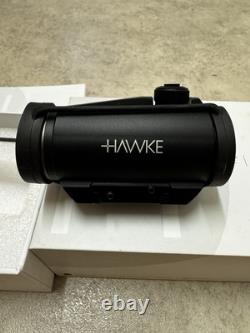 Hawke Vantage 1x30 Red Dot Sight 3 MOA Dot Weaver