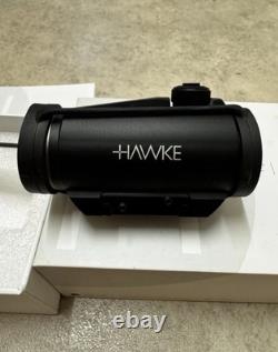 Hawke Vantage 1x30 Red Dot Sight 3 MOA Dot Weaver