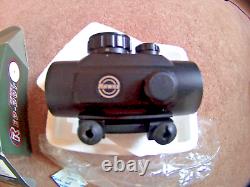 Hawke sport optics, Red Dot Sight 30mm 1×30 9-11mm HK3205 new Boxed