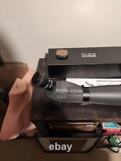 Opticron ES80 GA ED Spotting Scope with zoom lens Boxed